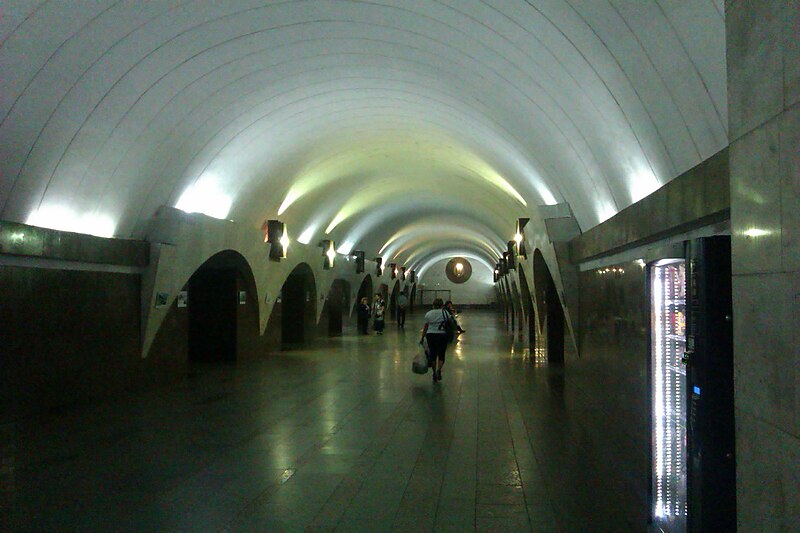 Файл:Garegin Nzhdeh metro1a.jpg