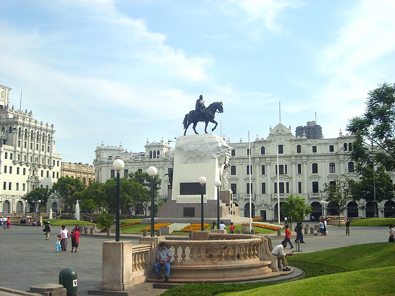 Archivo:Plazasanmartin.JPG