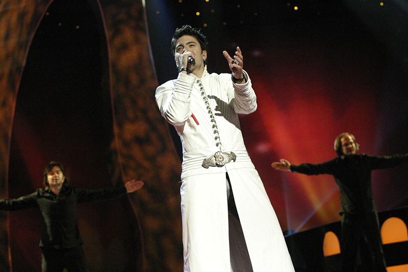 File:Projeski Eurovision 2004.jpg