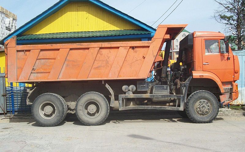 Файл:2013.05.24 kamaz-6522.jpg