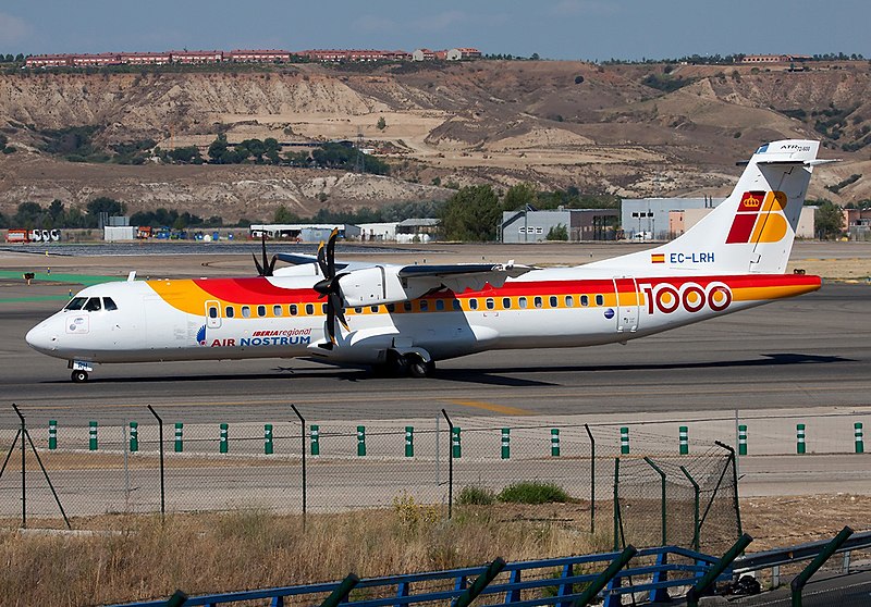 File:Air Nostrum ATR-72-600 EC-LRH.jpg