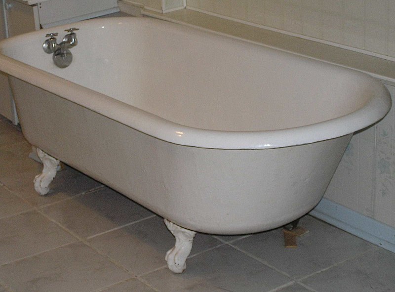 File:Bathtub (leg style).jpg