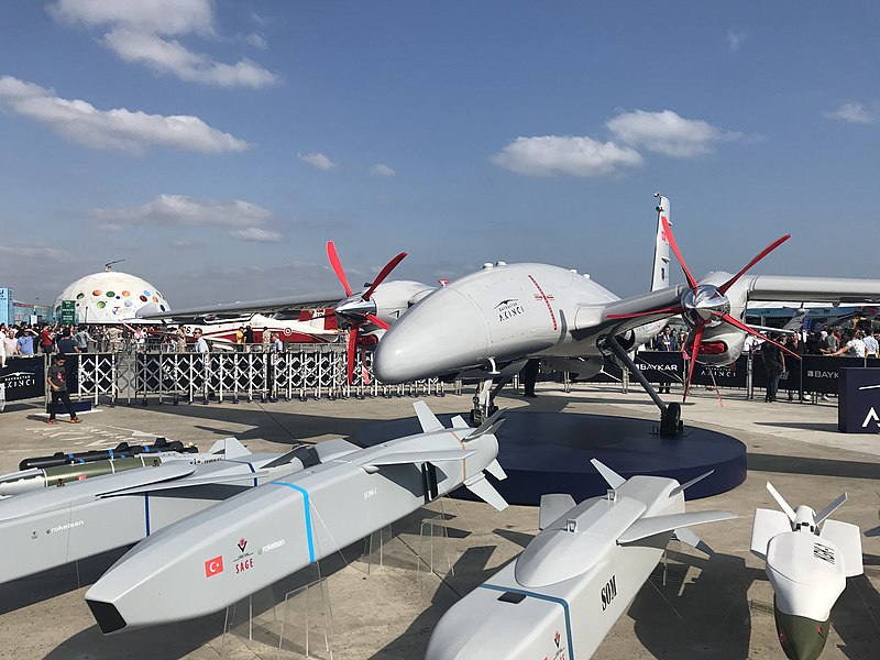 File:Bayraktar Akıncı SİHA (UAV).jpg