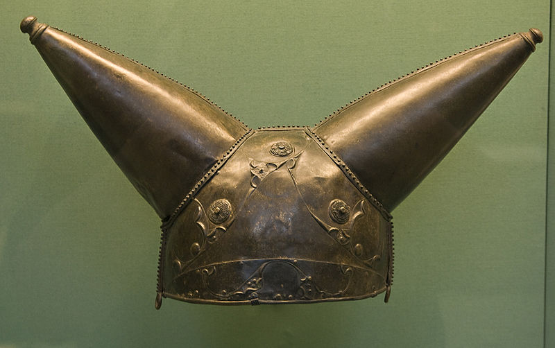 File:Britishmuseumwaterloohelmet.jpg