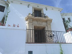 Main portal of the Wrigley Mansion