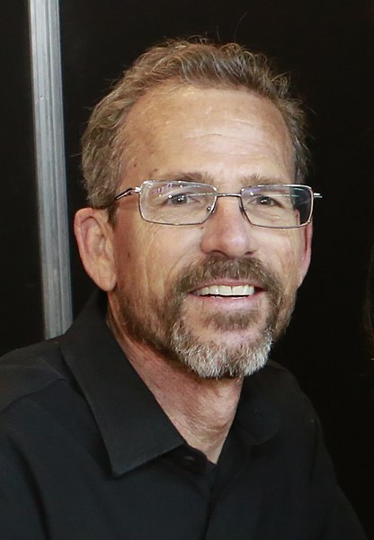 Файл:Rick Yancey (cropped).jpg