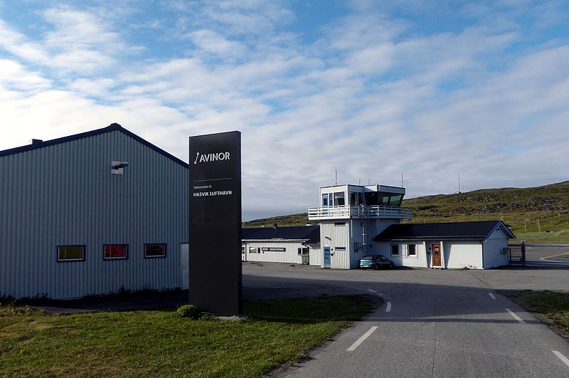 File:Hasvik Airport (2015).jpg