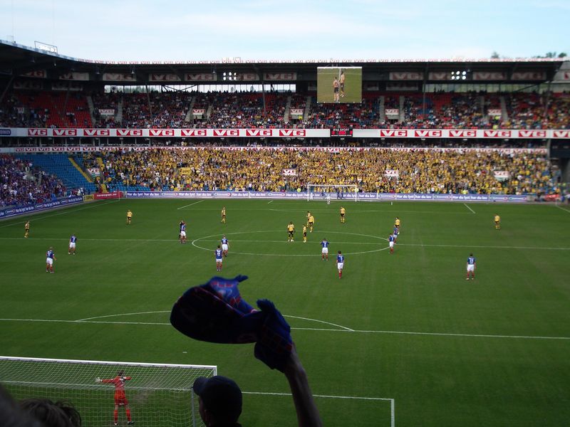 Файл:Ullevaal Stadion 2006-05-12.JPG