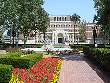 052607-014-DohenyLibrary-USC.jpg