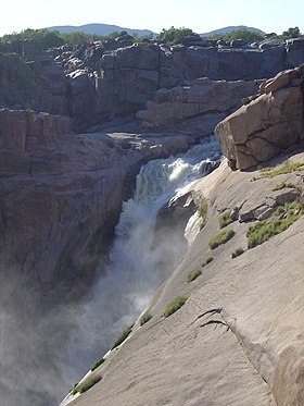 Водопад Ауграбис, март 2008