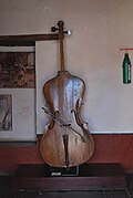 Violín, época colonial.