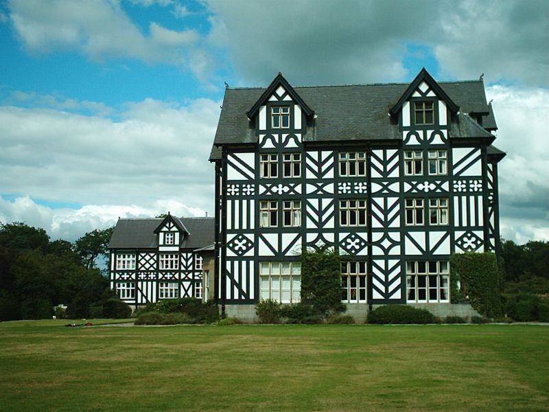 File:Gregynog.JPG