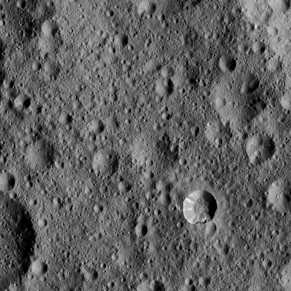 File:PIA20556-Ceres-DwarfPlanet-Dawn-4thMapOrbit-LAMO-image61-2016209.jpg