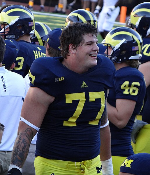 File:Taylor Lewan (2012-09-15).JPG