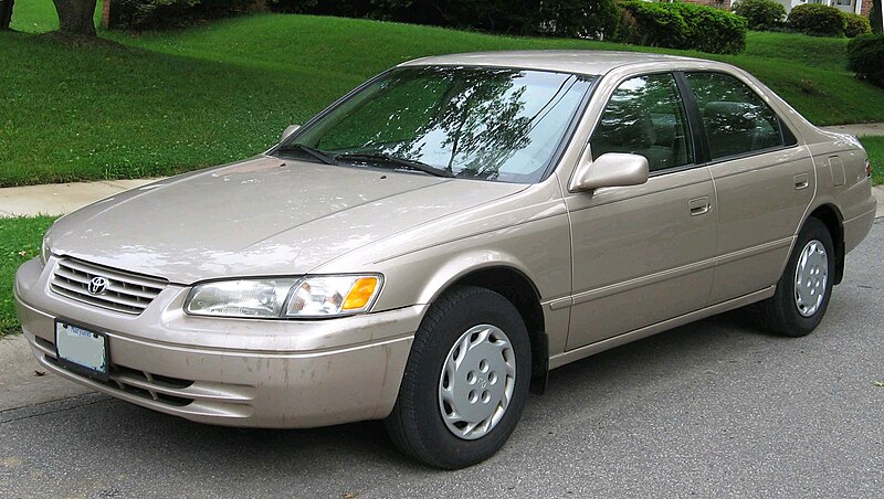 File:1997-1999 Toyota Camry.jpg