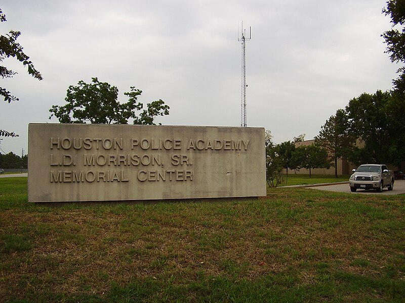 File:HoustonPoliceAcademyMorrison.JPG