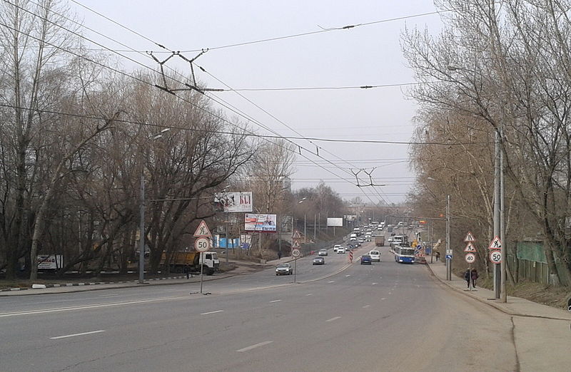 File:Khoroshovskoye chaussée (highway).jpg