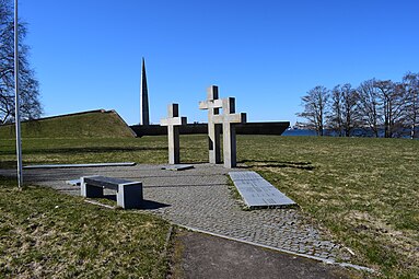 Памятные кресты солдатам вермахта, часть мемориала в Маарьямяэ