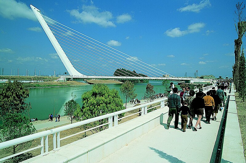 File:Puente del Alamillo.jpg