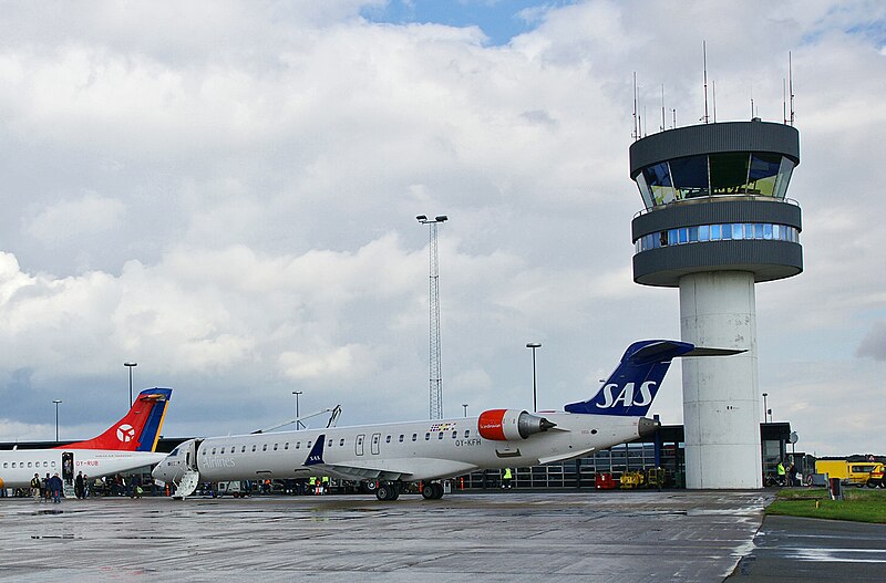 Archivo:Roskilde Airport.jpg