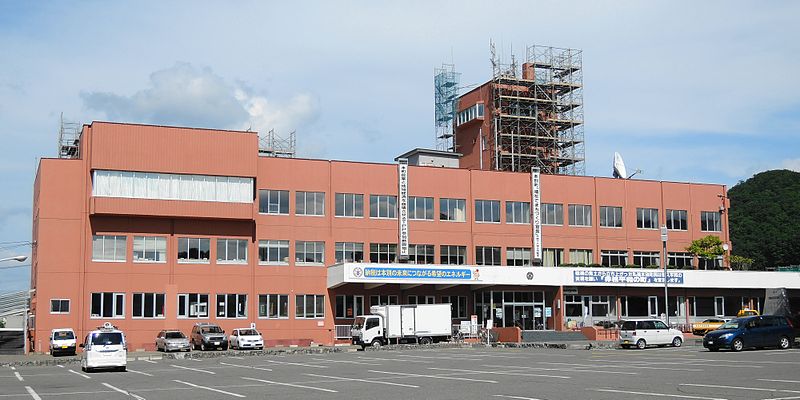 Файл:Honbetsu town hall.JPG