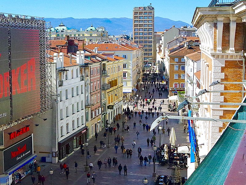 Archivo:Korzodayrijeka.jpg