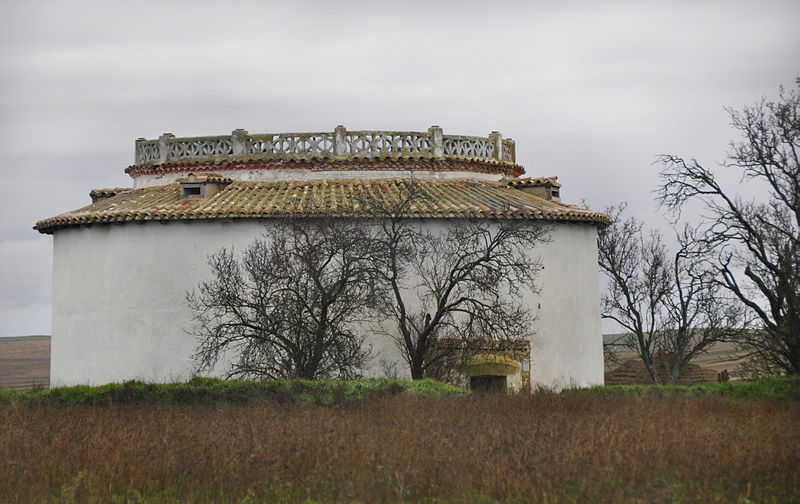 Archivo:Palomar- Frechilla.jpg