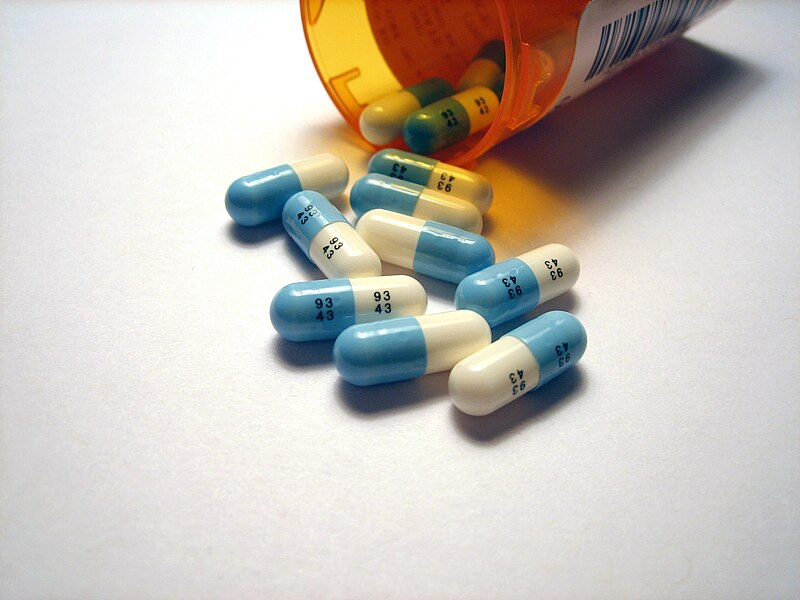 File:Prozac pills.jpg