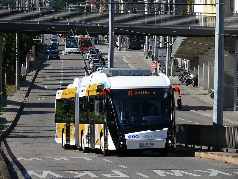 File:Solaris Trollino Esslingen.jpg