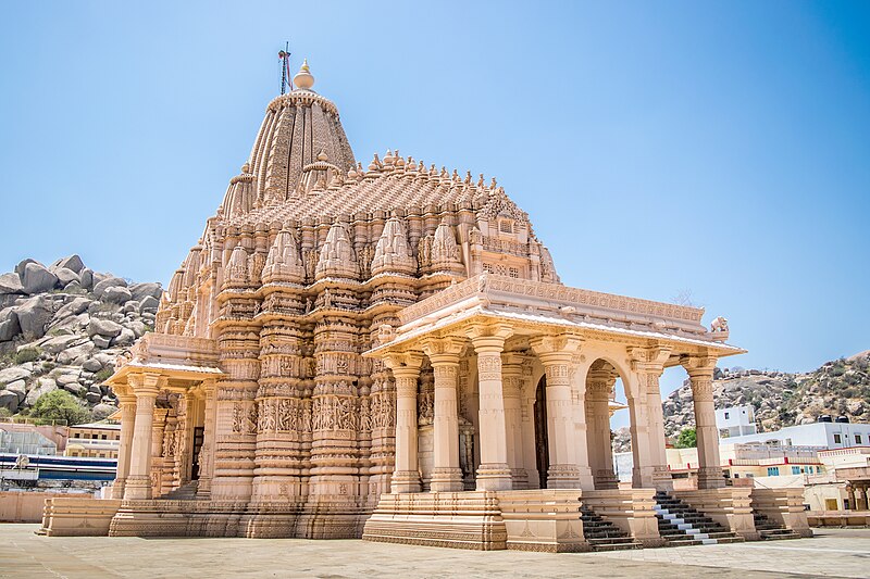 File:Taranga Temple 2017.jpg