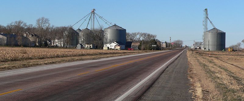 Archivo:Belden, Nebraska from E.JPG