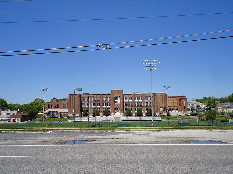 File:Maplewood High School (5677818179).jpg