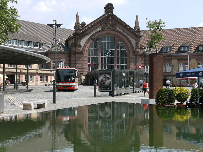 File:Train station 2.JPG