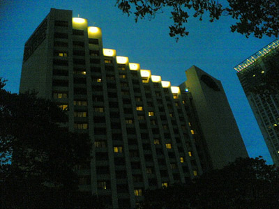 File:Mandarin Hotel (2005).jpg