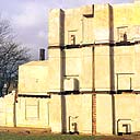 File:Rachel Whiteread - House.jpg