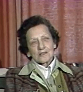 File:Image of Rae Perlin.jpg