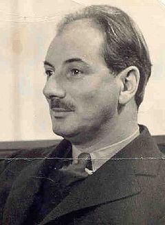 File:Lewis Mumford portrait.jpg