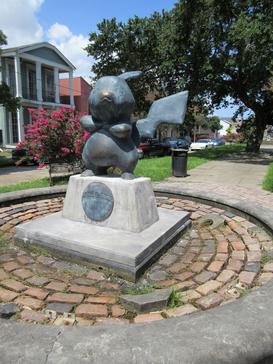 File:Pokemonument New Orleans.jpg