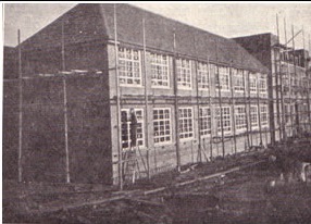 File:MGGS construction in Great Buckland.jpg