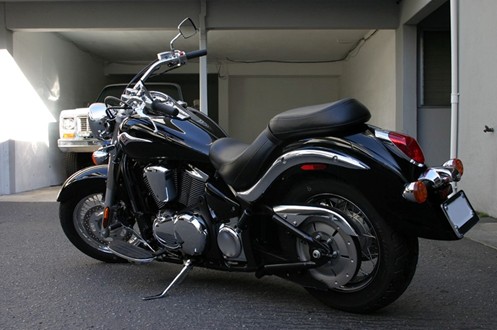 File:Vulcan 900 Classic.jpg