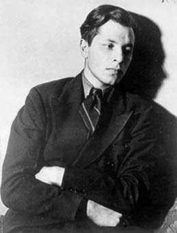 File:Delmore Schwartz.jpg