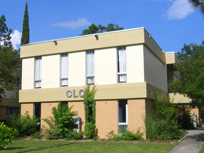 File:CLO Main Building 03.jpg