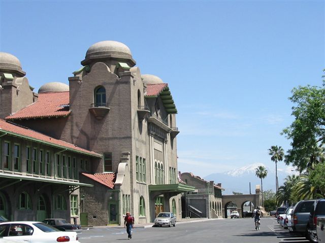 File:SantaFeDepot,SanBdo.jpg