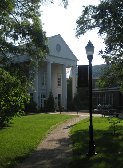 File:Fulton Hall.jpg