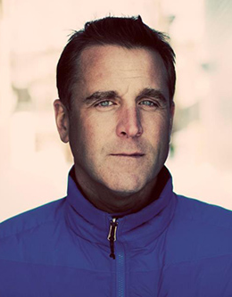 File:Sean McCann in 2012.png