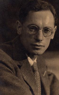 File:Izrael Hieger (1901-1986).jpg