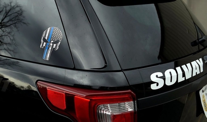 File:Solvay NY totenkopf decal on police vehicle.jpg