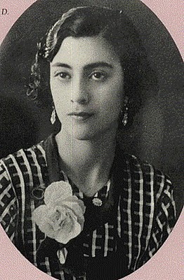 File:Rosario Castellanos.jpg