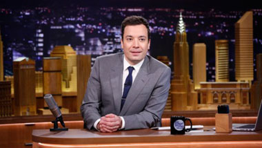 File:Jimmy Fallon at desk.jpg