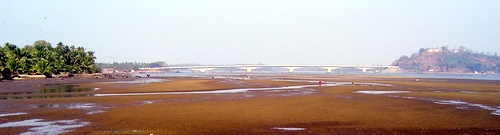 File:Kali bridge view from Nandangadda village.jpg